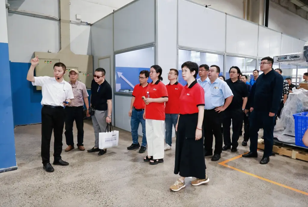 AI × 製造 × 出海：台商提升效率、韌性與競爭力實戰交流會_信易工廠參觀